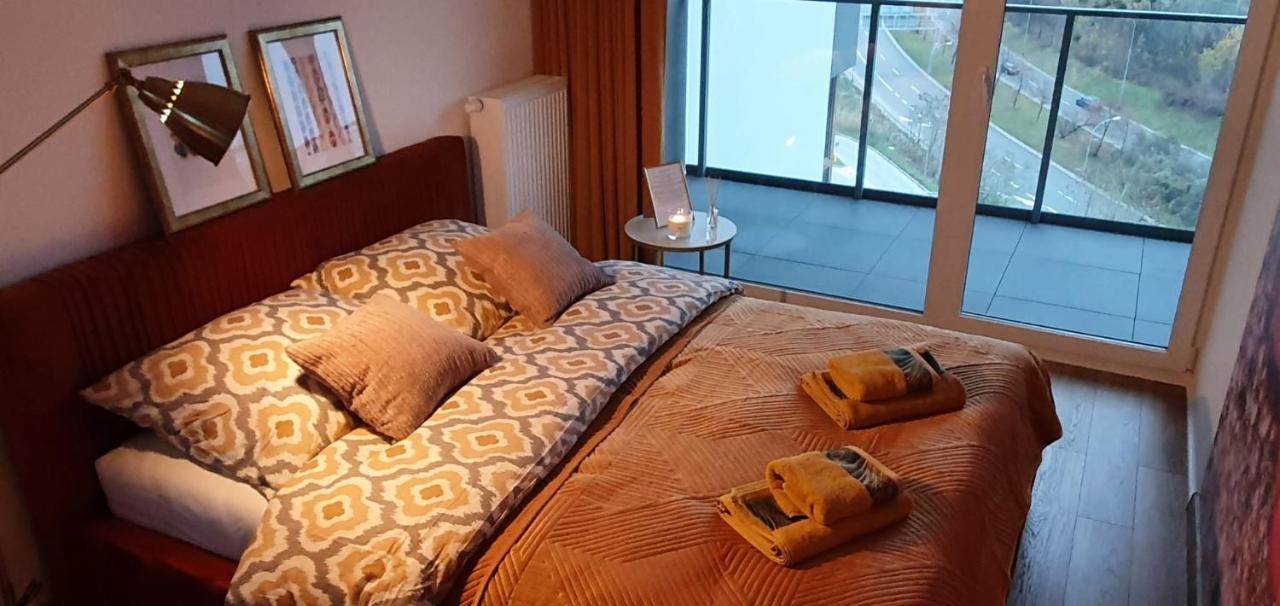 Apartament Bursztynowy Modern Tower Gdyně Exteriér fotografie