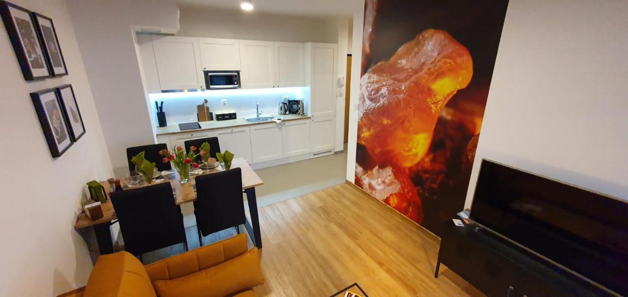 Apartament Bursztynowy Modern Tower Gdyně Exteriér fotografie