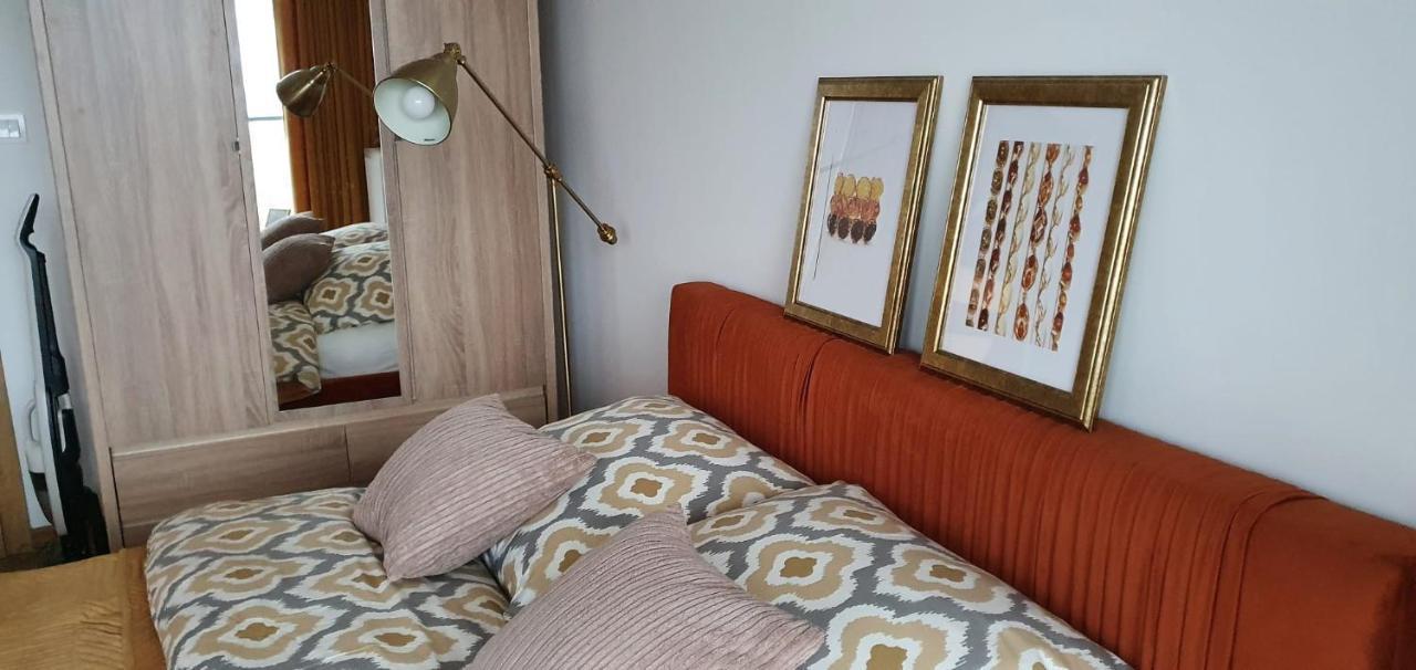 Apartament Bursztynowy Modern Tower Gdyně Exteriér fotografie
