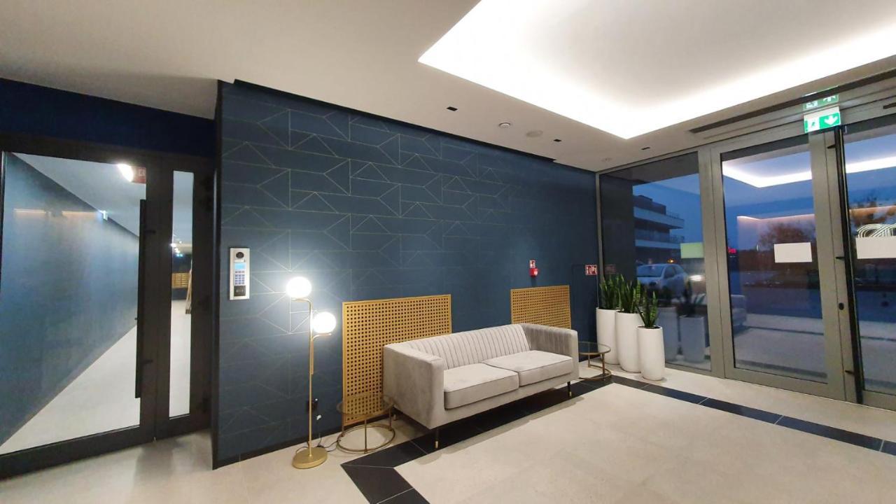 Apartament Bursztynowy Modern Tower Gdyně Exteriér fotografie